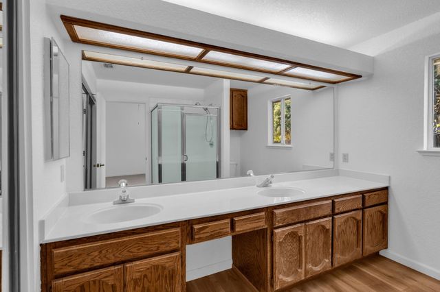 1612 Alnwick Dr, Roseville, CA 95747