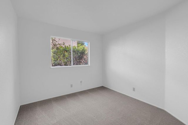 1612 Alnwick Dr, Roseville, CA 95747