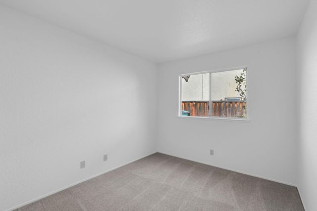 1612 Alnwick Dr, Roseville, CA 95747