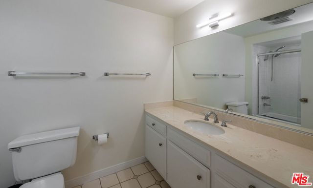 3102 Granville Avenue, Los Angeles, CA 90066