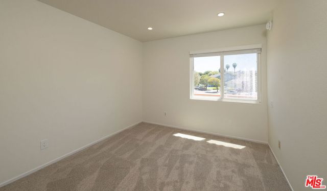 3102 Granville Avenue, Los Angeles, CA 90066