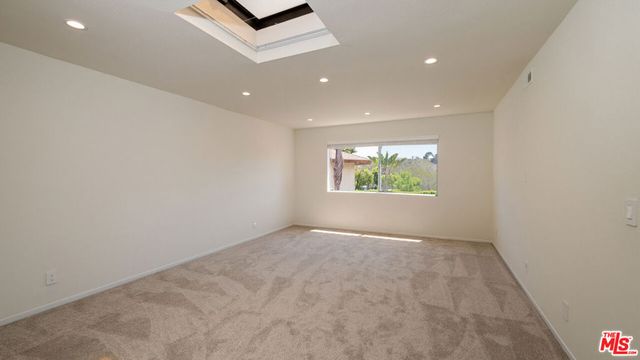 3102 Granville Avenue, Los Angeles, CA 90066