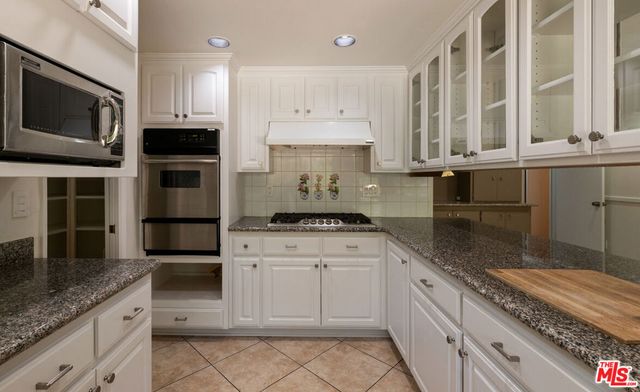 3102 Granville Avenue, Los Angeles, CA 90066