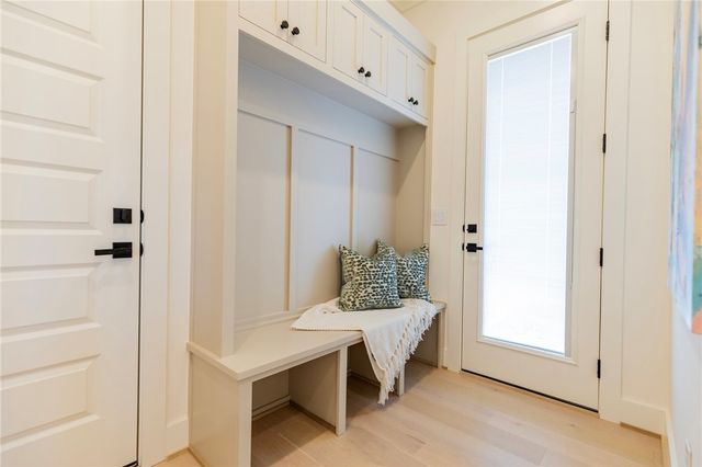 800 Greenhorn Street, Bentonville, AR 72712