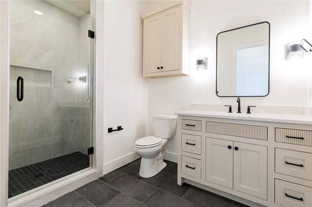 800 Greenhorn Street, Bentonville, AR 72712