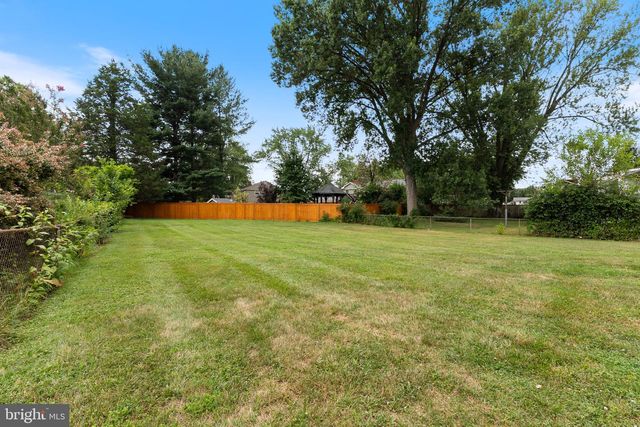 218 BELMONT DR SW, Leesburg, VA 20175