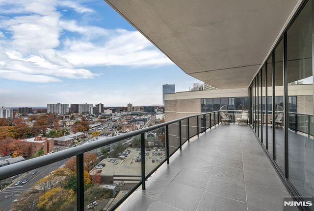 1512 Palisade Avenue 20AR-PH, Fort Lee, NJ 07024