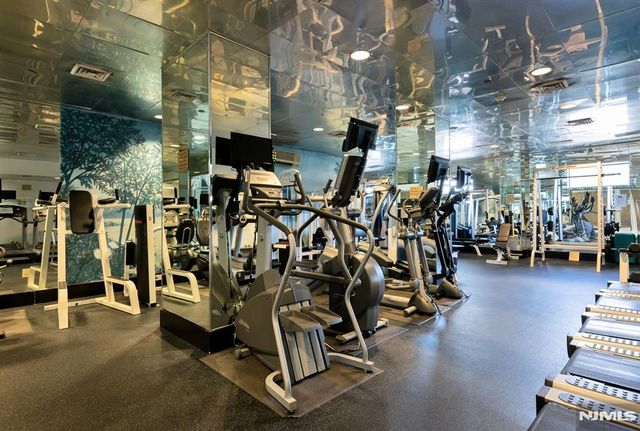 1512 Palisade Avenue 20AR-PH, Fort Lee, NJ 07024