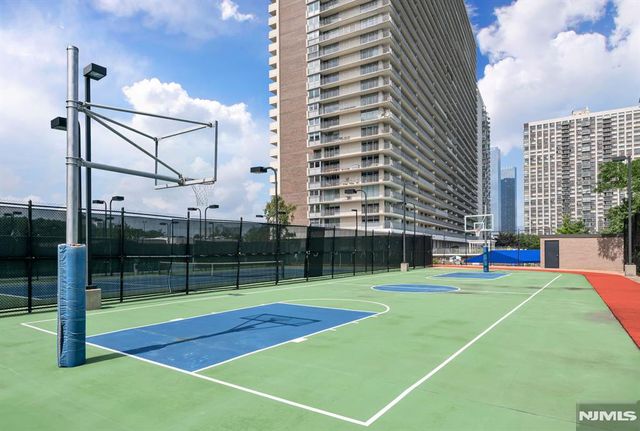 1512 Palisade Avenue 20AR-PH, Fort Lee, NJ 07024