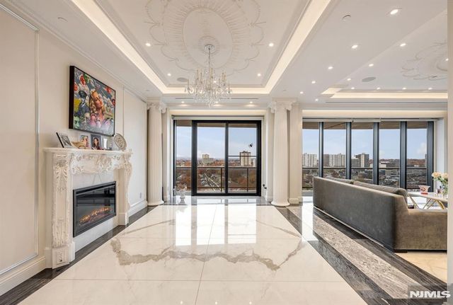 1512 Palisade Avenue 20AR-PH, Fort Lee, NJ 07024