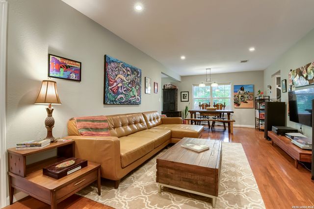 527 Eleanor Ave, San Antonio, TX 78209