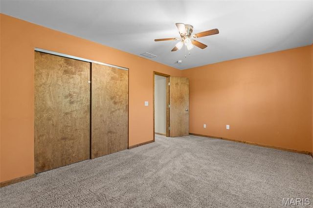4748 Hilltop Drive, Washington, MO 63090