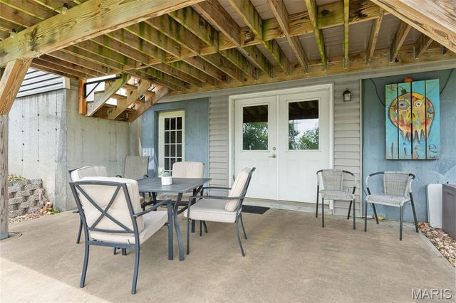 4748 Hilltop Drive, Washington, MO 63090