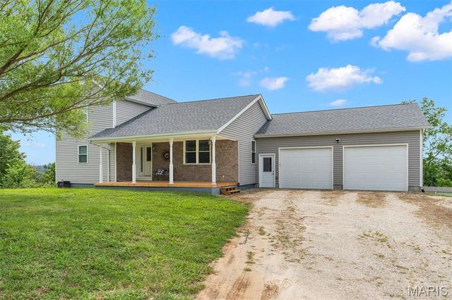 4748 Hilltop Drive, Washington, MO 63090