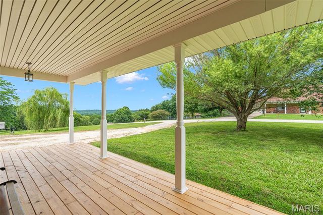 4748 Hilltop Drive, Washington, MO 63090