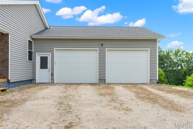 4748 Hilltop Drive, Washington, MO 63090