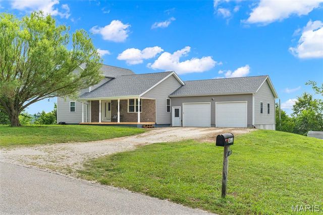 4748 Hilltop Drive, Washington, MO 63090