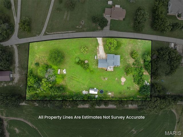 4748 Hilltop Drive, Washington, MO 63090