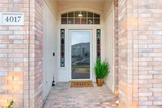 4017 Azalea Drive, Haltom City, TX 76137