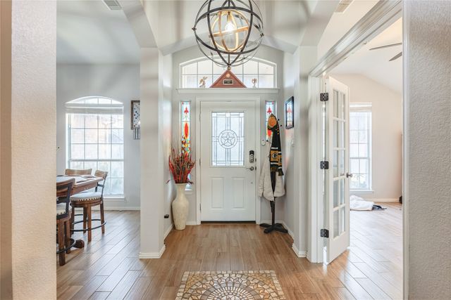 4017 Azalea Drive, Haltom City, TX 76137