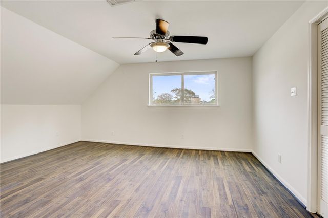 5918 Wigton Drive, Houston, TX 77096