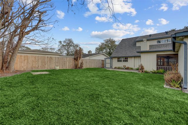 5918 Wigton Drive, Houston, TX 77096