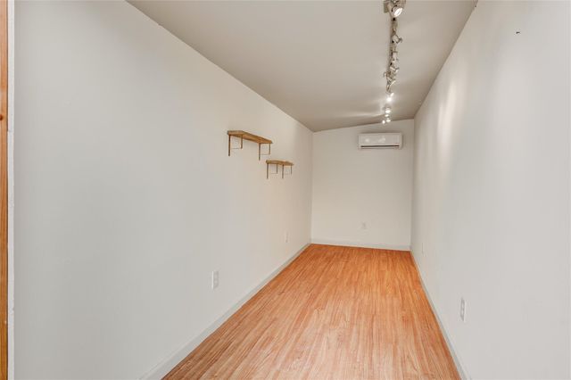 5918 Wigton Drive, Houston, TX 77096