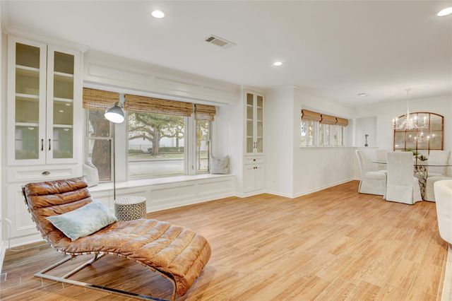 5918 Wigton Drive, Houston, TX 77096