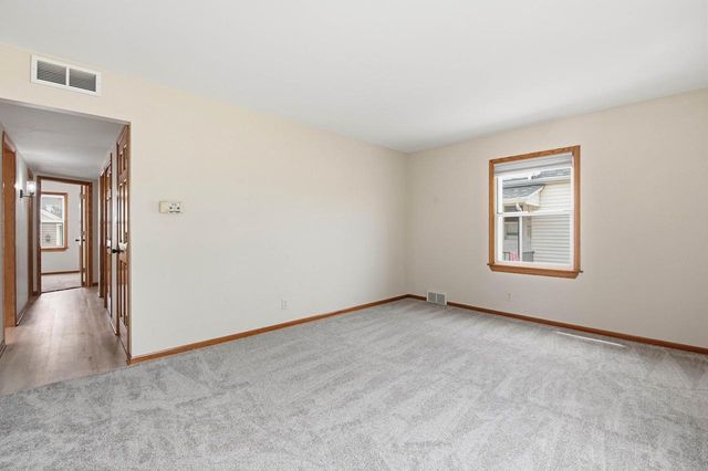 2023 E Tripoli AVENUE, Saint Francis, WI 53235