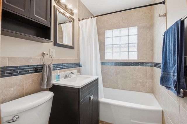 2023 E Tripoli AVENUE, Saint Francis, WI 53235