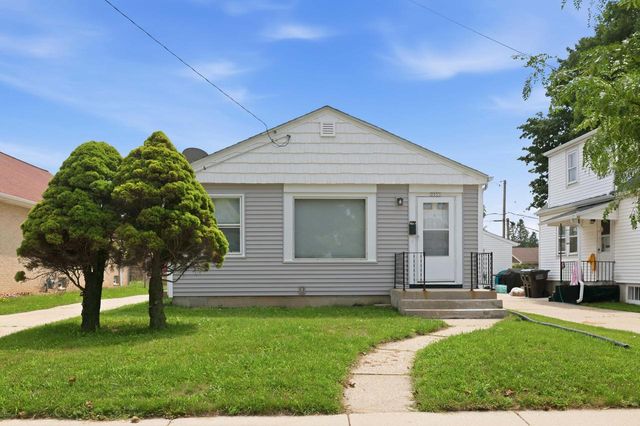 2023 E Tripoli AVENUE, Saint Francis, WI 53235