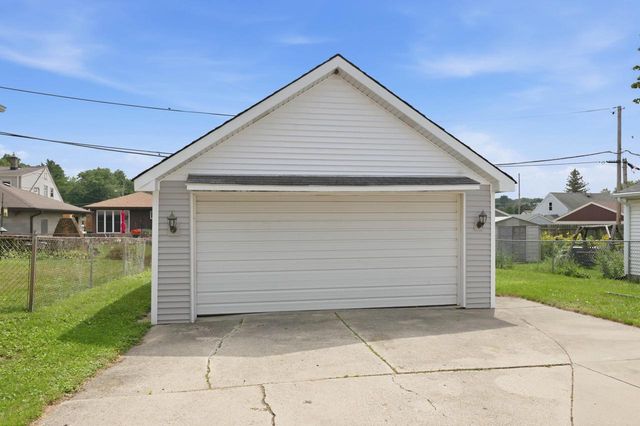 2023 E Tripoli AVENUE, Saint Francis, WI 53235