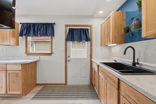 2023 E Tripoli AVENUE, Saint Francis, WI 53235