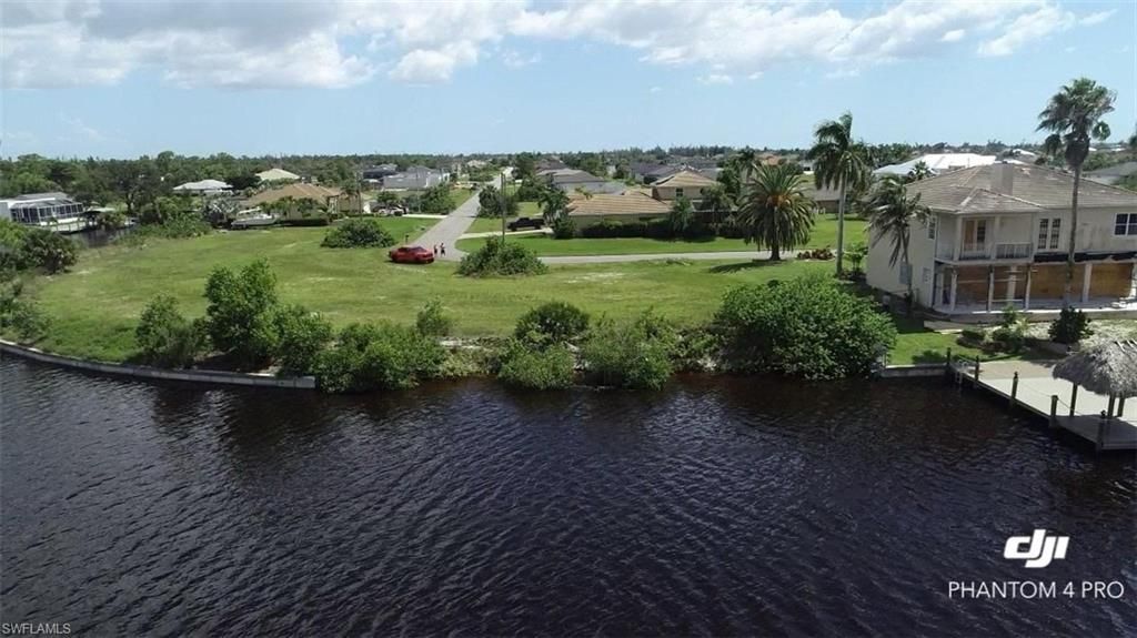 4105 33rd ST, CAPE CORAL, FL 33993 — photo 2