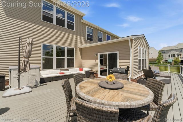 24986 Carriage Lane, Lyon Charter Township, MI 48178