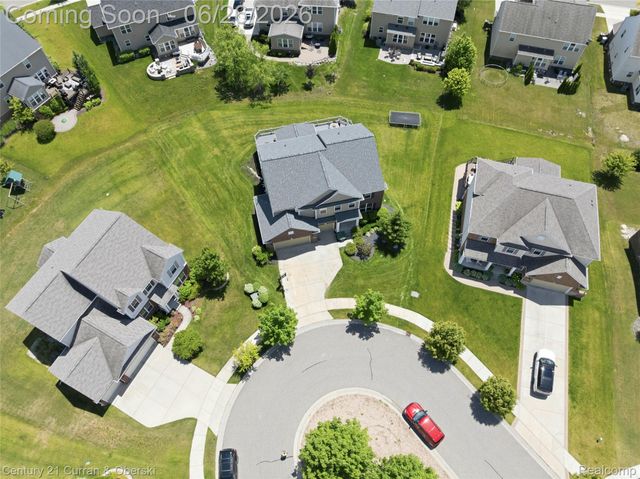 24986 Carriage Lane, Lyon Charter Township, MI 48178