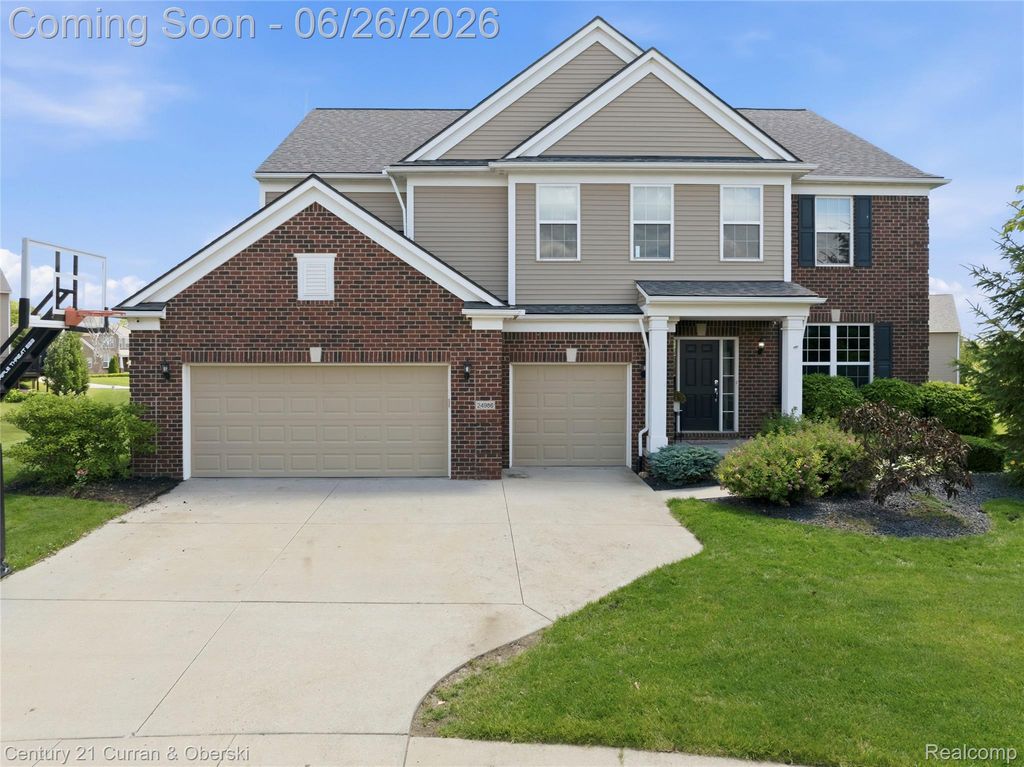 24986 Carriage Lane, Lyon Charter Township, MI 48178