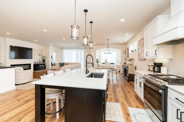 14962 Artaine Trail, Rosemount, MN 55068