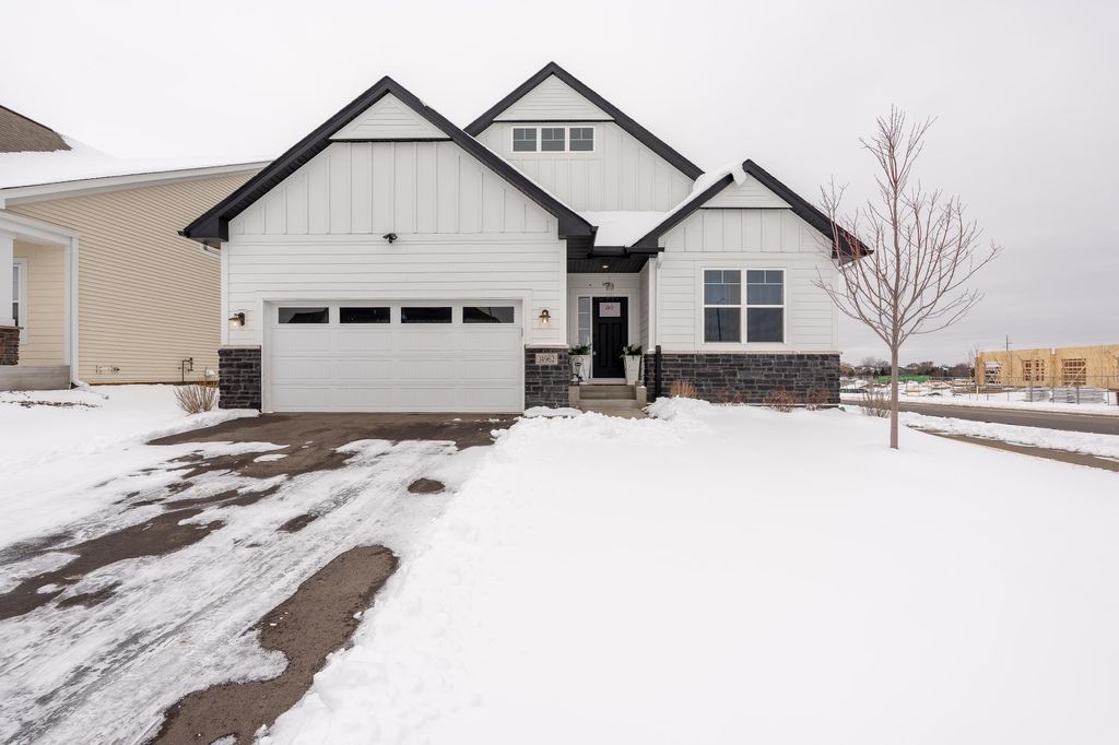 14962 Artaine Trail, Rosemount, MN 55068