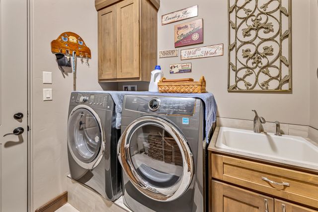 355 W Ridges Boulevard, Grand Junction, CO 81507