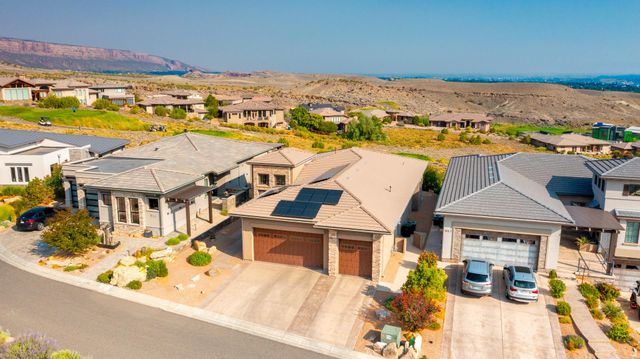 355 W Ridges Boulevard, Grand Junction, CO 81507