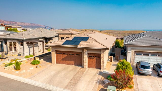 355 W Ridges Boulevard, Grand Junction, CO 81507