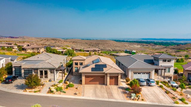 355 W Ridges Boulevard, Grand Junction, CO 81507