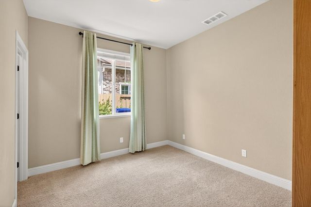 829 Hildebrand Cir, Folsom, CA 95630