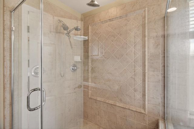 829 Hildebrand Cir, Folsom, CA 95630