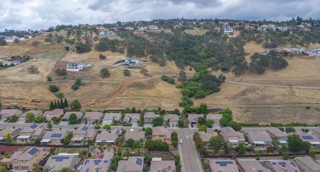 829 Hildebrand Cir, Folsom, CA 95630