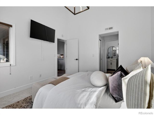 170 S Jackson Street 205, Denver, CO 80209