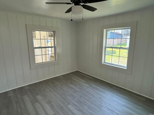 710 N Sowell, Searcy, AR 72143