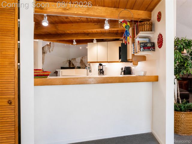 28966 Sibley Road, Romulus, MI 48174