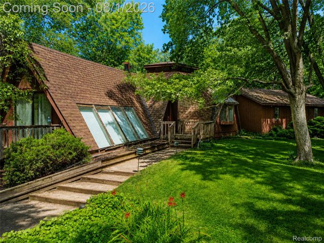 28966 Sibley Road, Romulus, MI 48174